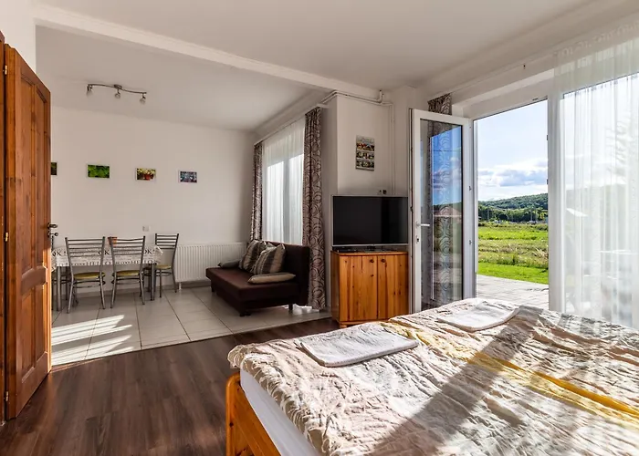 Szabolcs Apartments